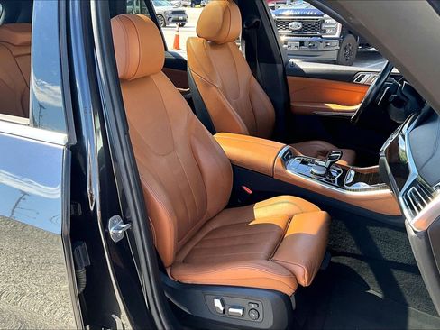 Used 2019 BMW X5 xDrive40i w/ Convenience Package AWD/4WD image 7