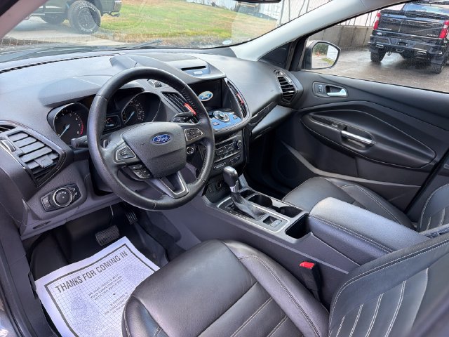 Used 2017 Ford Escape Titanium AWD/4WD image 14