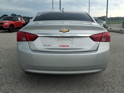 Used 2015 Chevrolet Impala LT FWD image 24