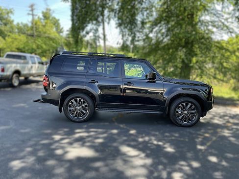 Used 2025 Toyota Land Cruiser w/ Premium Package AWD/4WD image 7