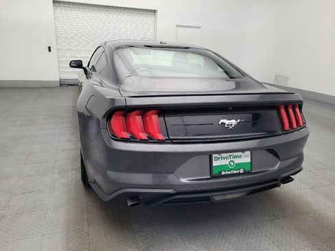 Used 2019 Ford Mustang Premium RWD image 6