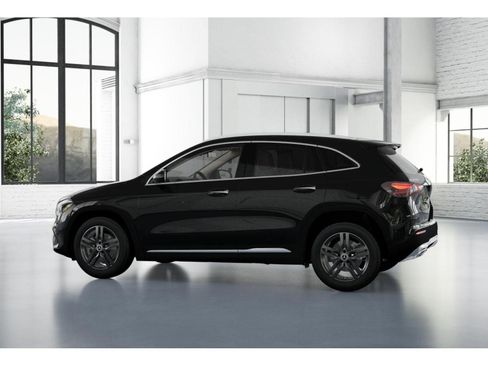 New 2026 Mercedes-Benz GLA 250 4MATIC image 34