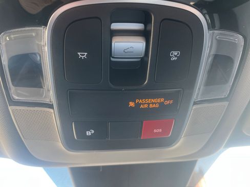 Used 2025 Hyundai Tucson SEL image 11