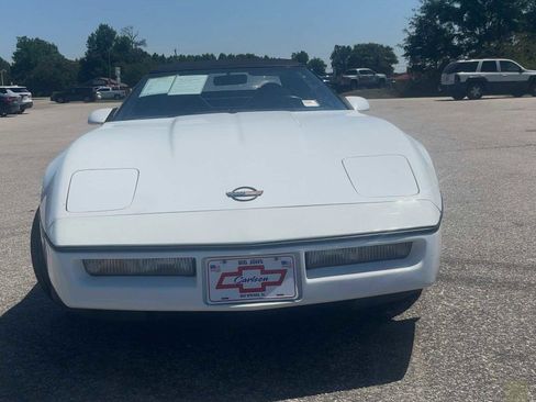 Used 1989 Chevrolet Corvette Convertible RWD image 10
