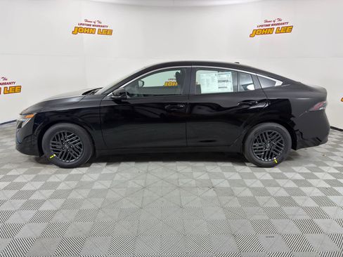 New 2026 Nissan Sentra SV w/ SV Convenience Package image 2