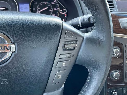 Used 2017 Nissan Armada Platinum image 24