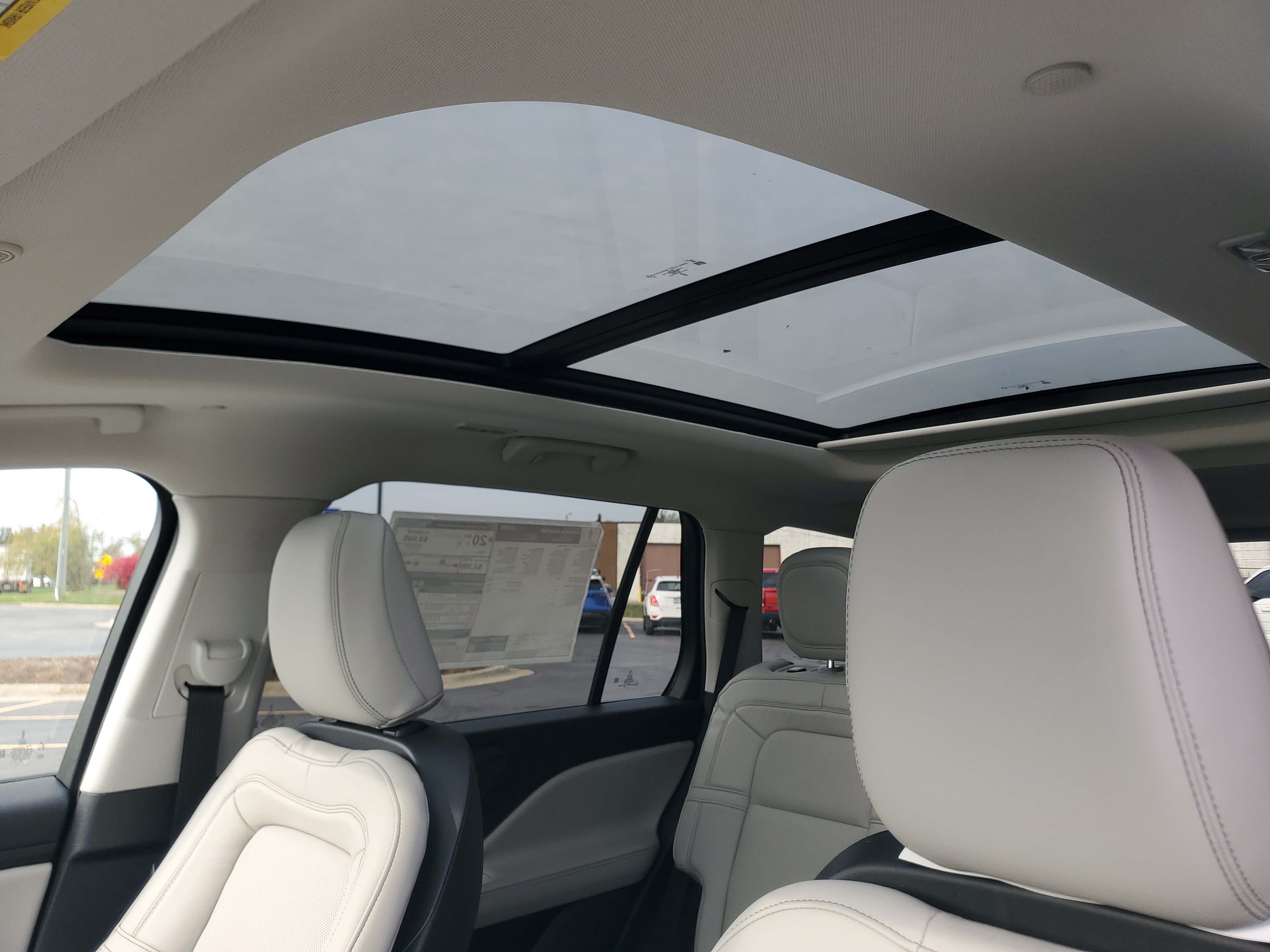 New 2027 Lincoln Aviator Reserve w/ Jet Appearance Package AWD/4WD image 10
