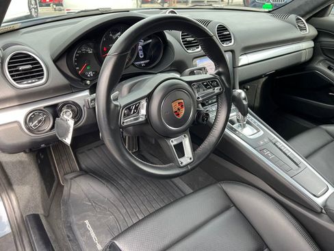 Used 2018 Porsche 718 Cayman GTS image 14