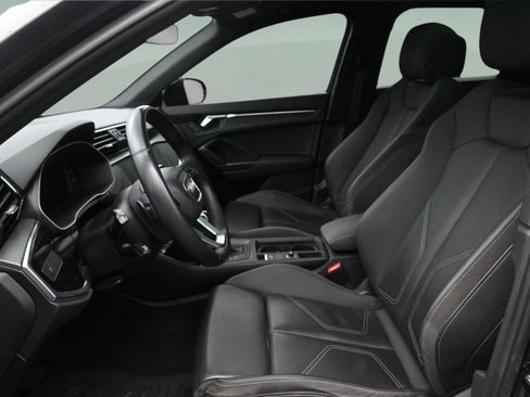Used 2022 Audi Q3 2.0T Premium AWD/4WD image 16