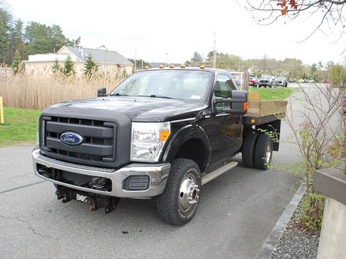 Used 2015 Ford F350 XL w/ Power Equipment Group AWD/4WD image 3