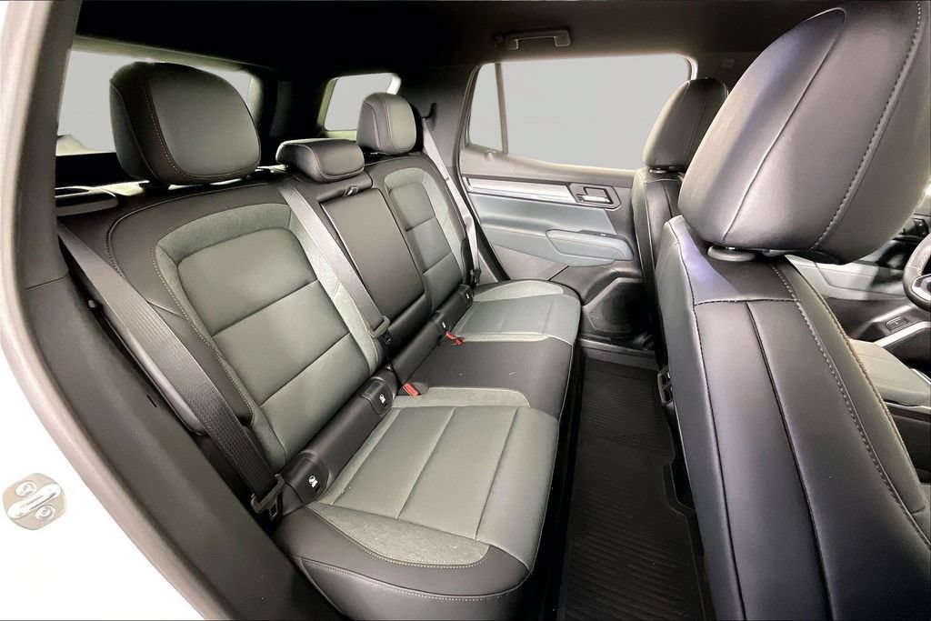 Certified 2026 GMC Terrain AT4 w/ LPO, Floor Liner Package AWD/4WD image 22