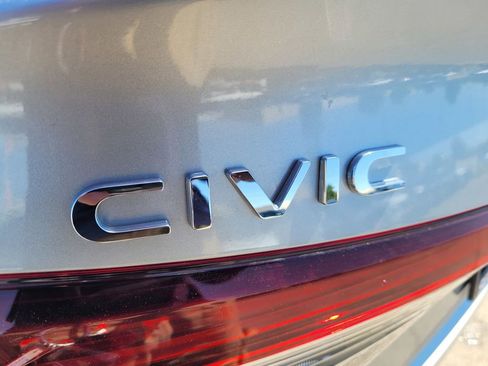 Used 2025 Honda Civic Sport image 26