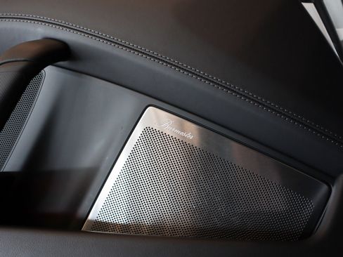 Used 2025 Porsche 911 Carrera image 27