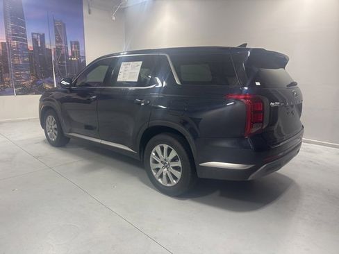 Used 2023 Hyundai Palisade SE image 8