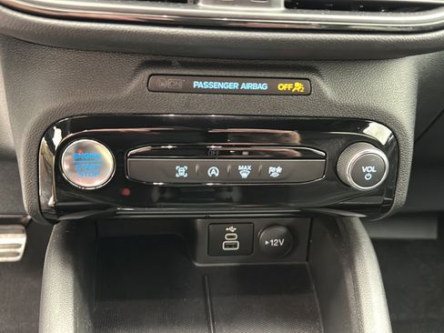 Used 2024 Ford Escape ST-Line Select w/ Tech Pack #1 AWD/4WD image 19