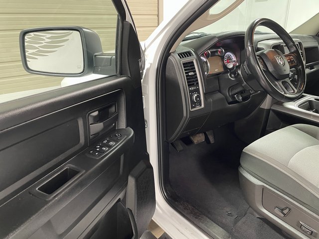 Used 2021 RAM 1500 Express w/ Wheel & Sound Group AWD/4WD image 10