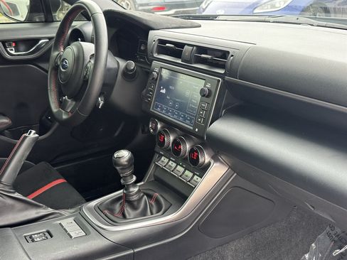 Used 2024 Subaru BRZ Limited RWD image 8