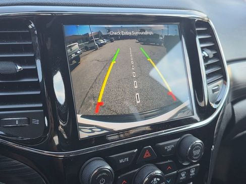 Certified 2021 Jeep Grand Cherokee Laredo X image 27