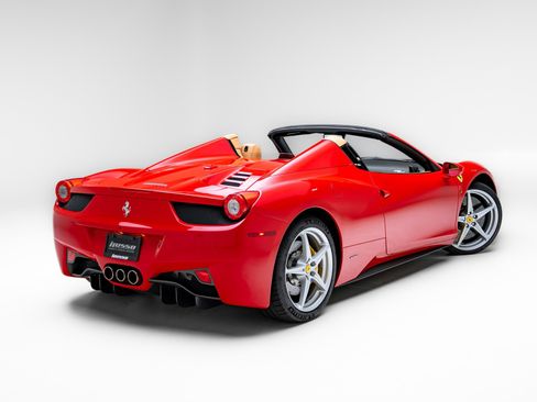 Used 2014 Ferrari 458 Spider RWD image 53
