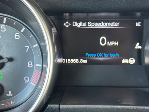 Used 2016 Ford Mustang Shelby GT350R w/ GT350R Equipment Group 920A image 29