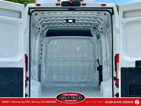 Used 2023 RAM ProMaster 3500 w/ Convenience Group FWD image 8