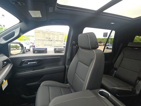 New 2026 Chevrolet Tahoe Premier w/ Sun And Tow Package AWD/4WD image 27