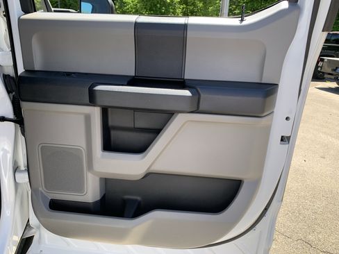 Used 2019 Ford F150 XL w/ Equipment Group 101A Mid AWD/4WD image 54