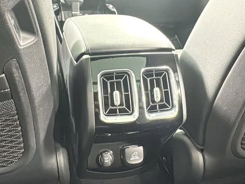 New 2026 Kia Sorento SX Prestige AWD/4WD image 40