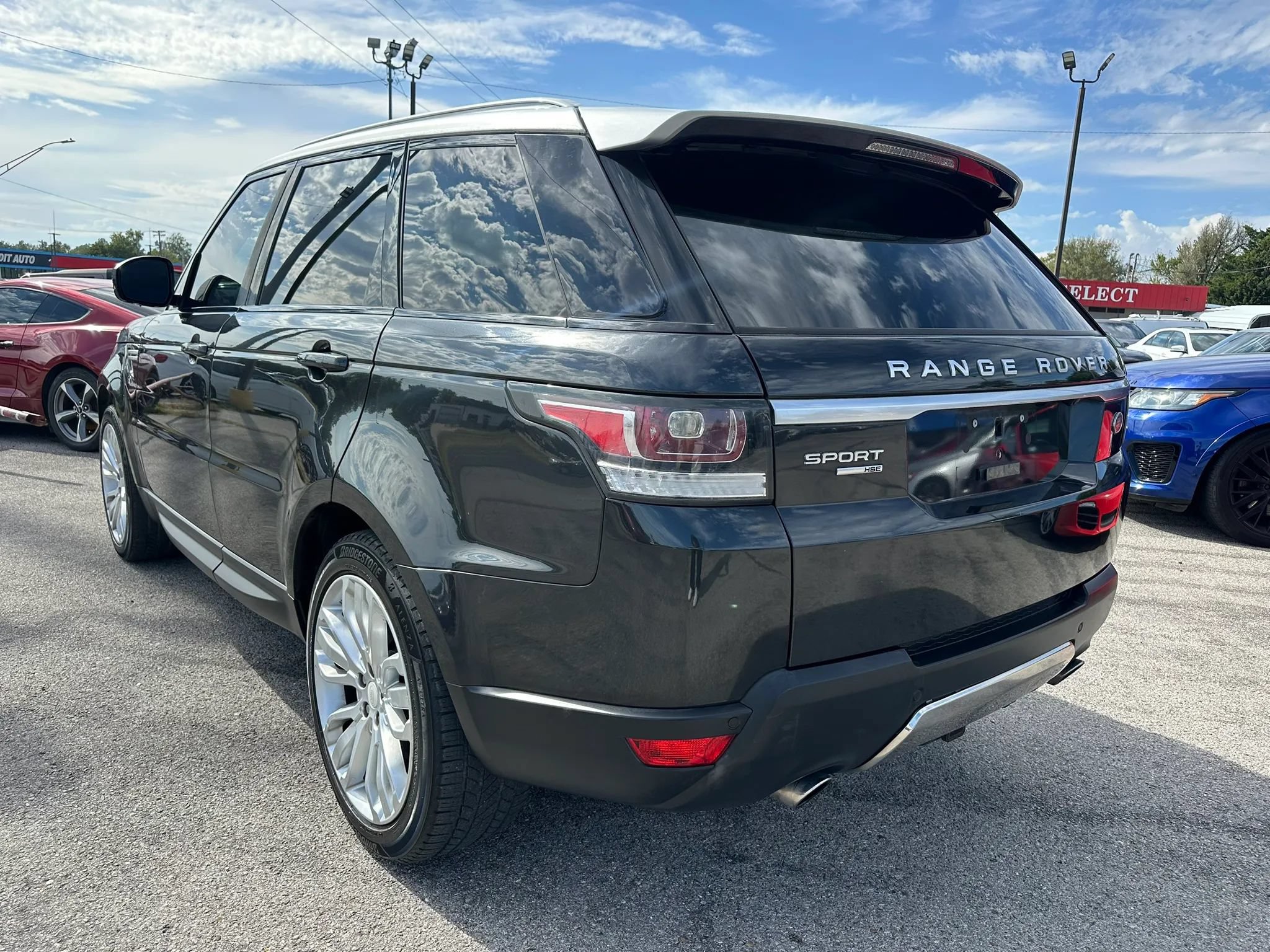 Used 2014 Land Rover Range Rover Sport HSE AWD/4WD image 32