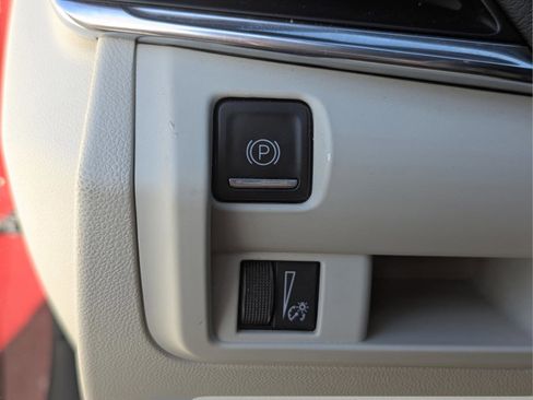 Used 2023 Cadillac CT4 Luxury image 28