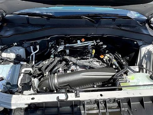 New 2025 Ford Explorer Active w/ Active Comfort Package image 11