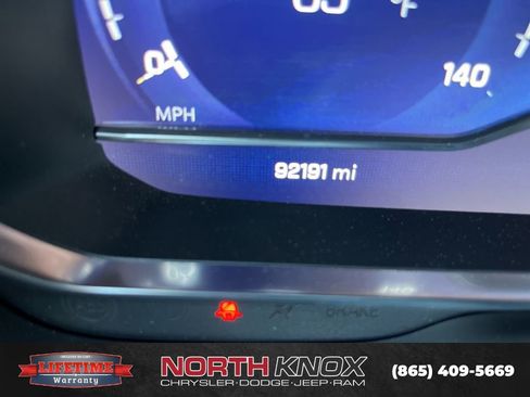 Used 2022 Chevrolet Tahoe Z71 w/ Z71 Off-Road Package AWD/4WD image 33