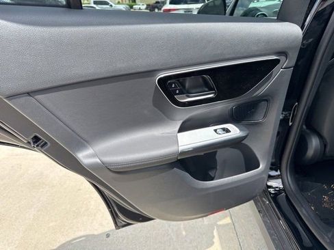 New 2025 Mercedes-Benz GLC 350e 4MATIC image 11