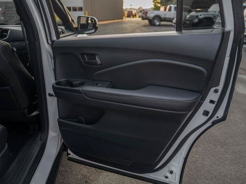 Used 2023 Honda Passport EX-L image 29