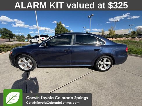 Used 2013 Volkswagen Passat 2.5 SE FWD image 4