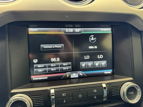 Used 2015 Ford Mustang GT Premium RWD image 30