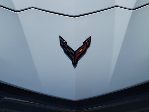 Used 2022 Chevrolet Corvette Stingray Premium Cpe w/ Z51 Performance Package RWD image 8