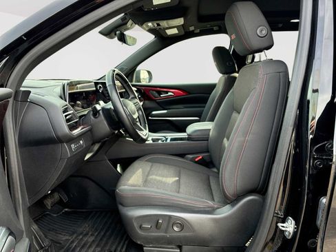 Certified 2024 Chevrolet Traverse Z71 w/ Enhanced Driving Package image 20