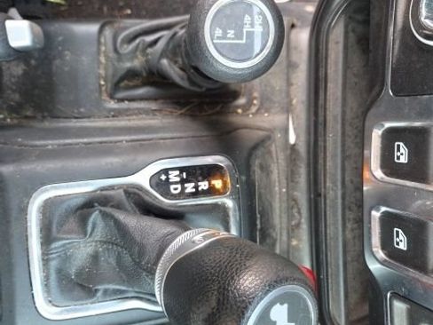 Used 2021 Jeep Wrangler Sport AWD/4WD image 8