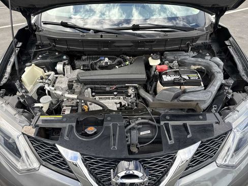 Used 2014 Nissan Rogue SV w/ SV Premium Package FWD image 11