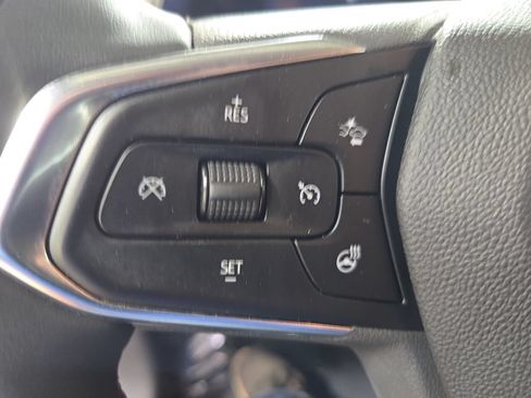 Used 2024 Chevrolet Trax LT w/ Driver Confidence Package FWD image 20