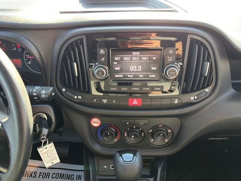 Used 2022 RAM ProMaster City Tradesman FWD image 18