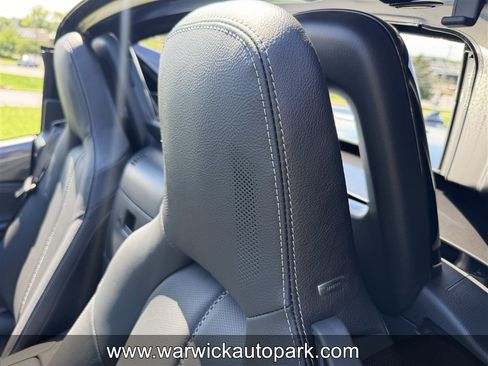 Used 2026 MAZDA MX-5 Miata RF Grand Touring w/ Weather Package RWD image 5