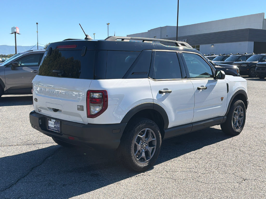 Used 2024 Ford Bronco Sport Badlands AWD/4WD image 7