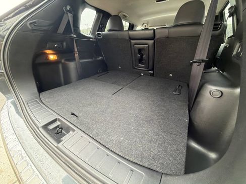 Used 2024 Mitsubishi Outlander SE FWD image 60