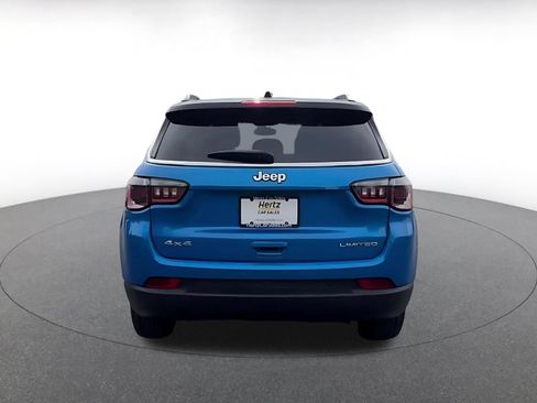 Used 2025 Jeep Compass Limited AWD/4WD image 12