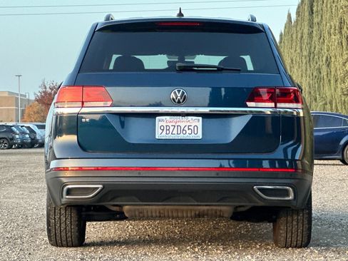 Certified 2022 Volkswagen Atlas SE image 5