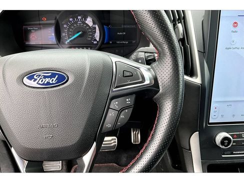 Used 2021 Ford Edge ST-Line w/ Class II Trailer Tow Package AWD/4WD image 11