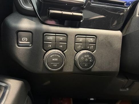 New 2026 Chevrolet Silverado 2500 High Country w/ High Country Premium Package AWD/4WD image 19