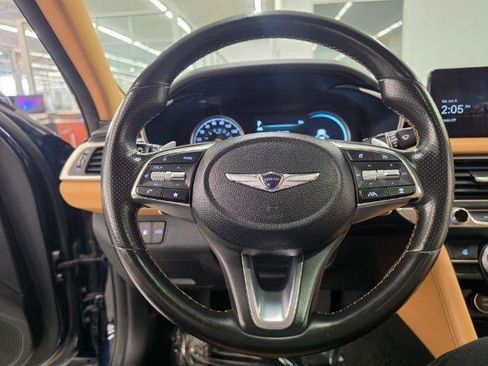 Used 2022 Genesis G70 3.3T AWD/4WD image 17